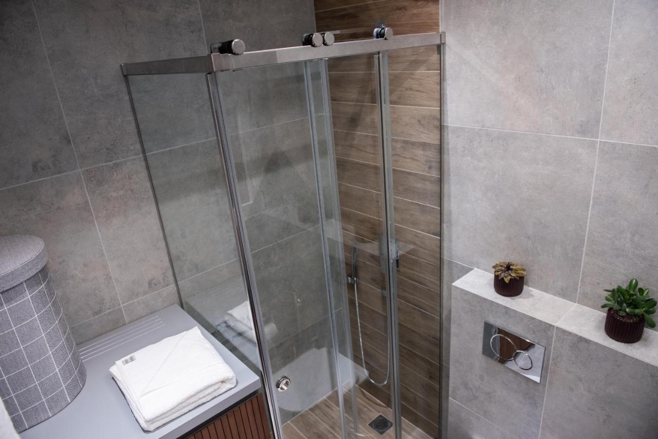 Katia Modern Apartment In Athena Bagian luar foto
