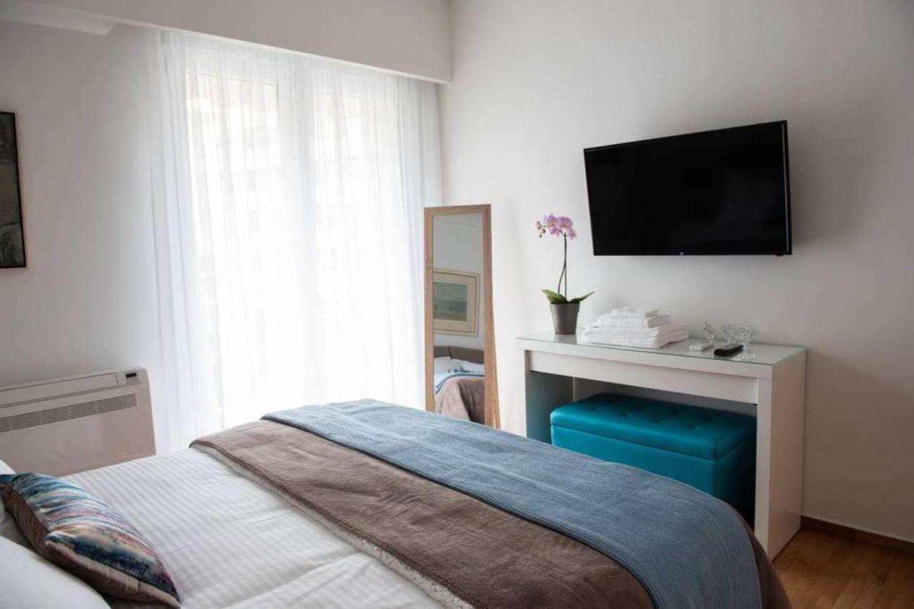 Katia Modern Apartment In Athena Bagian luar foto